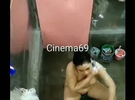 Video ngintip orang mandi