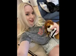 Petite blonde girl gets fucked